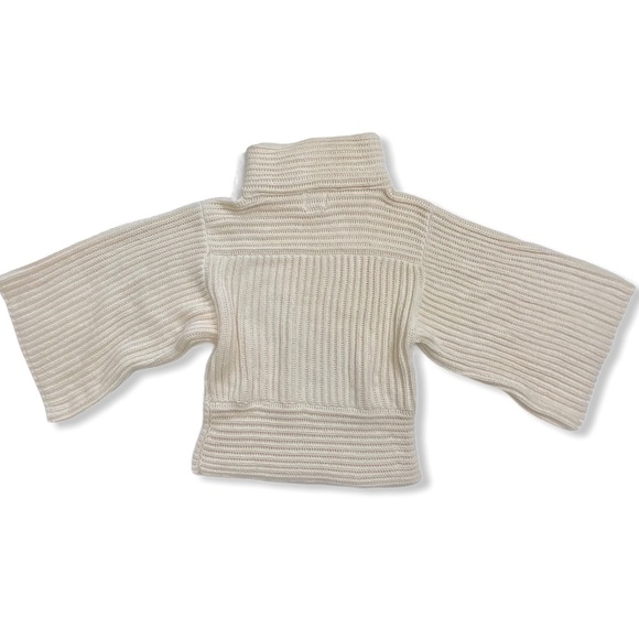 Atelier Camille Oversized Knit Sweater - Picture 12 of 13